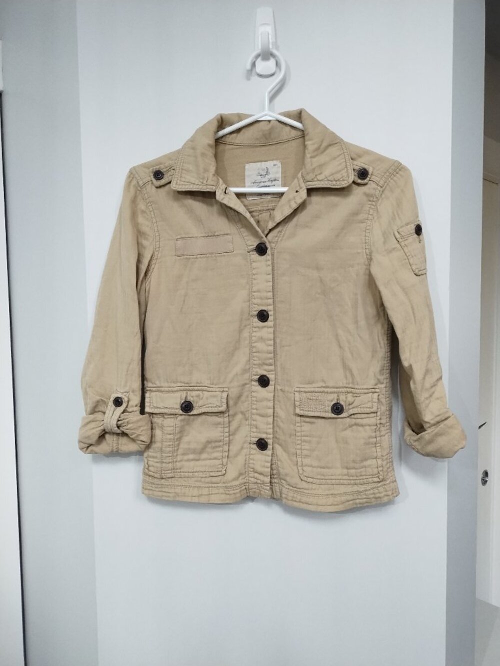 Super soft, 100% cotton American Eagle light coat